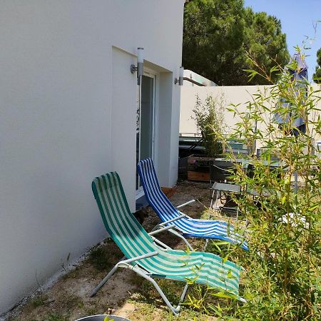 La Casita Serignanaise - Apt T2 - Clim - Jardin B&B 외부 사진