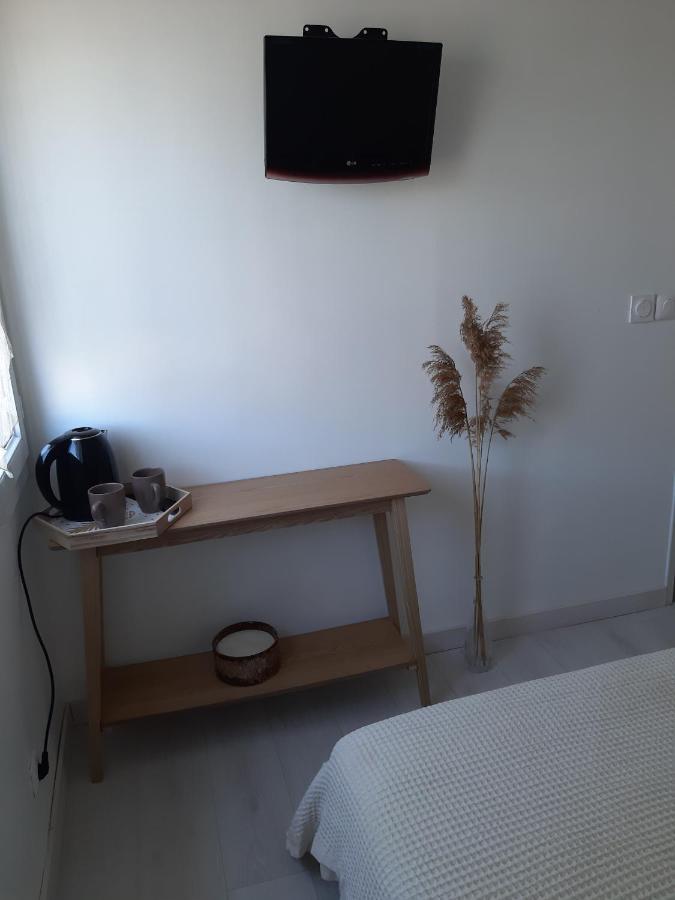 La Casita Serignanaise - Apt T2 - Clim - Jardin B&B 외부 사진