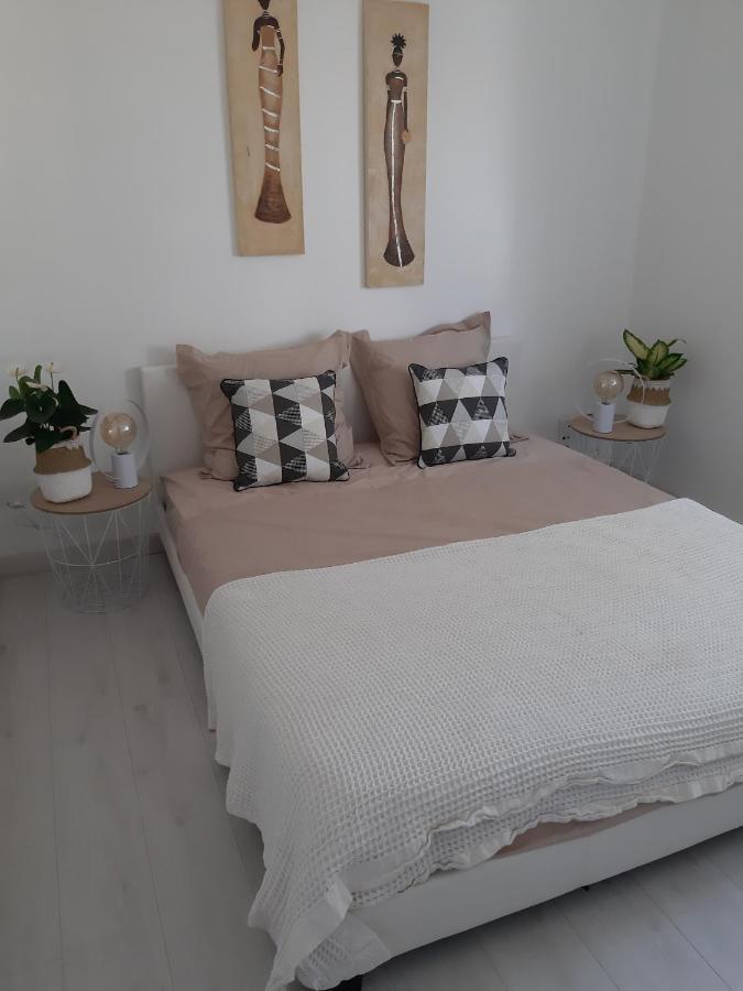 La Casita Serignanaise - Apt T2 - Clim - Jardin B&B 외부 사진